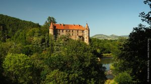 Château de Lavoûte-Polignac, surplombant de la Loire